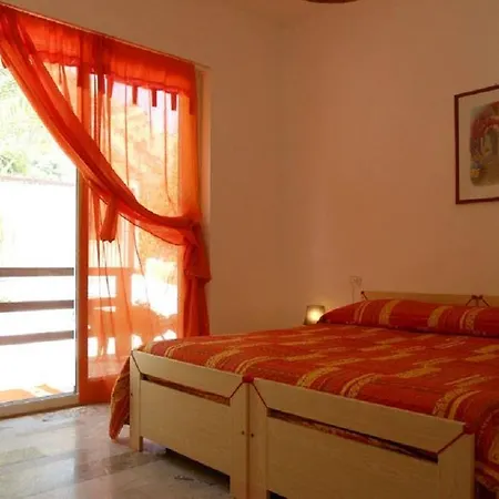 Mare Bed & Breakfast 3*